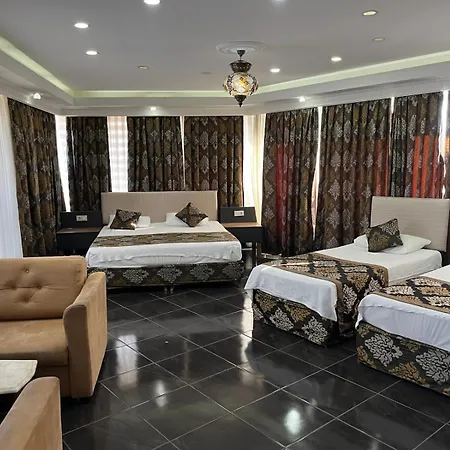 Otel River *